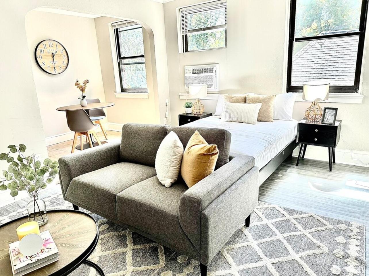 Lennox B401 Peaceful & Perfect Apartment Philadelphia